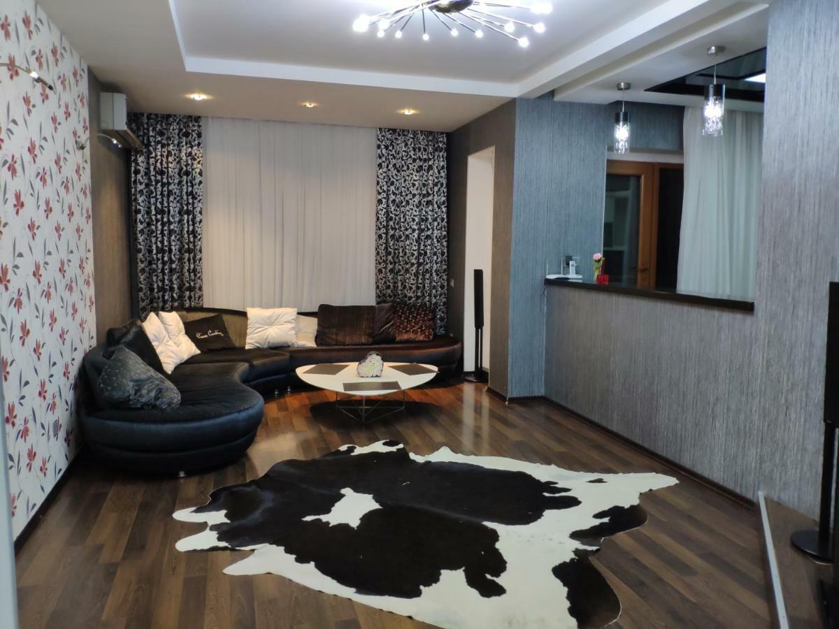 באקו Nizami Apartment מראה חיצוני תמונה